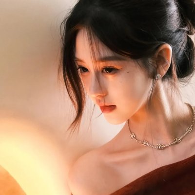 男性新娘子